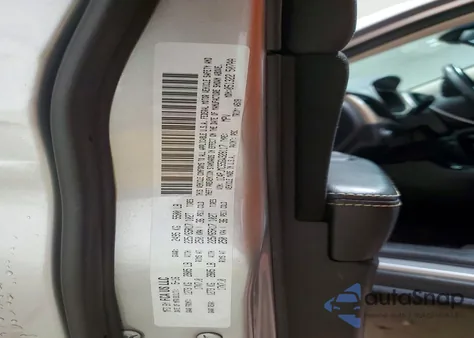 2016 Jeep Cherokee Latitude from USA, damaged, VIN 1C4PJMCS5GW328117